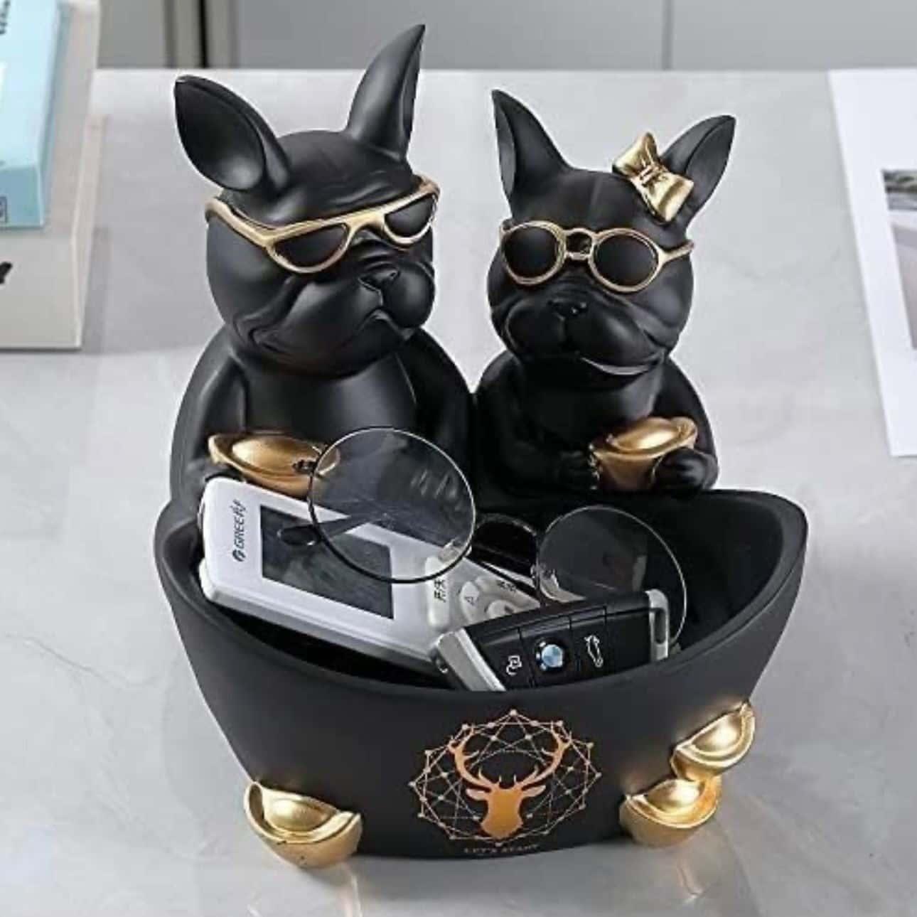 SWISS BULLDOG FRIENDS WITH STORAGE